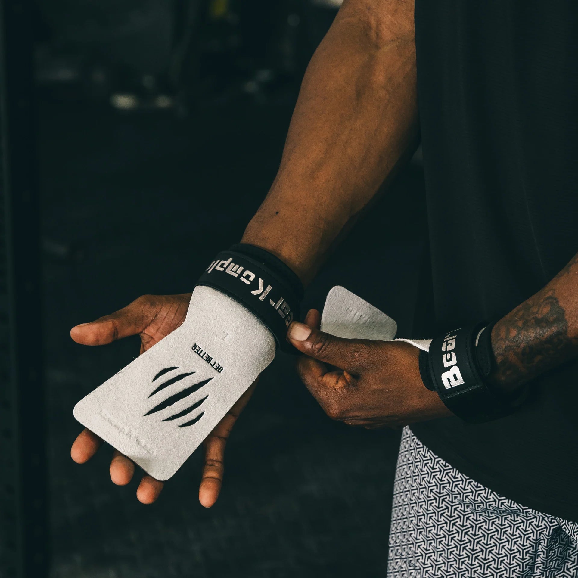 Bear KompleX Pinnacle No hole Speed Grips.