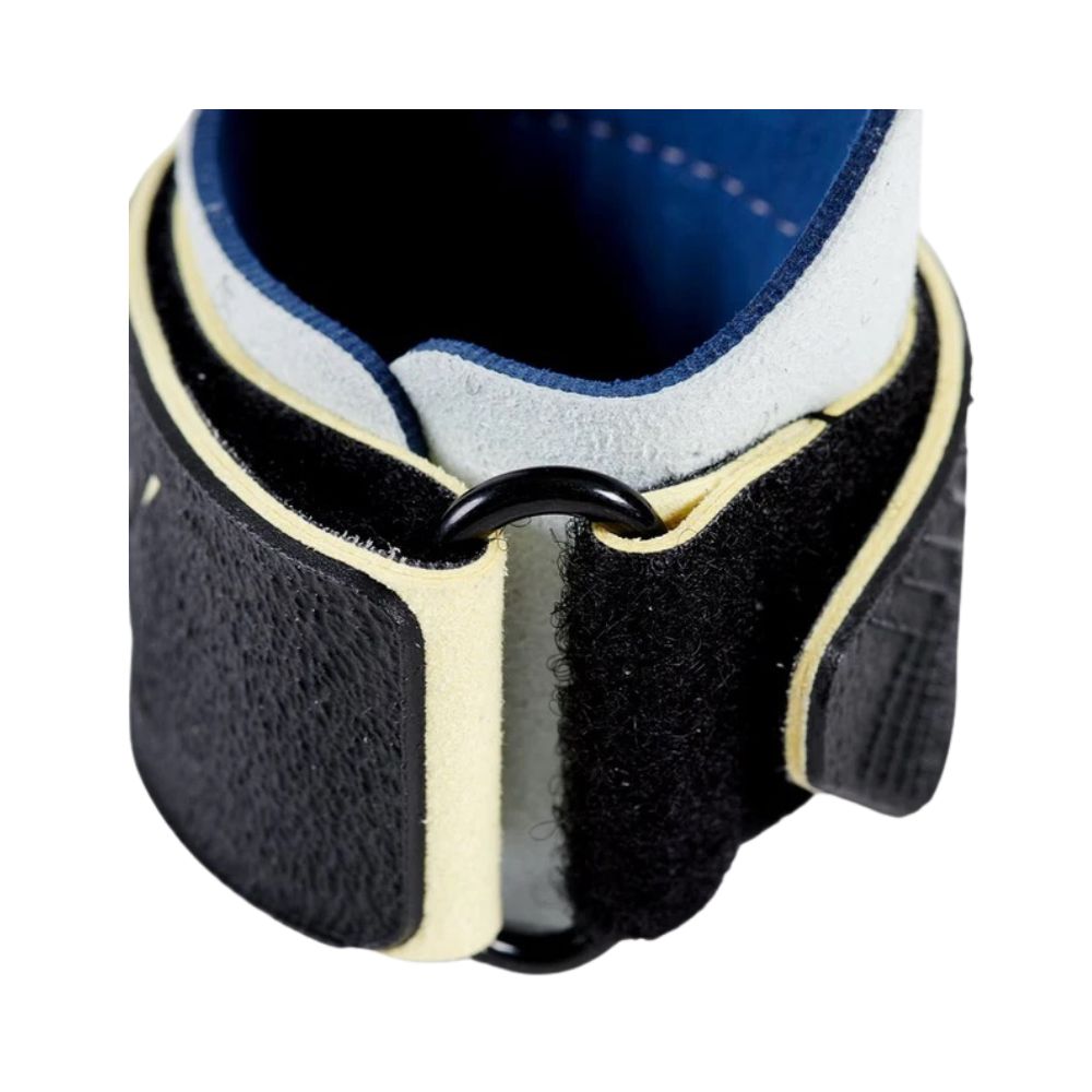 Picsil - Condor Grips - White/Blue